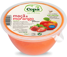 maçã com pedaços de morango